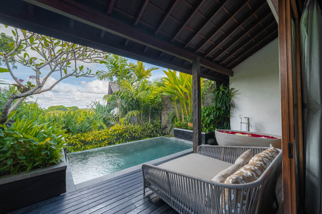 Deluxe The Ridge villa